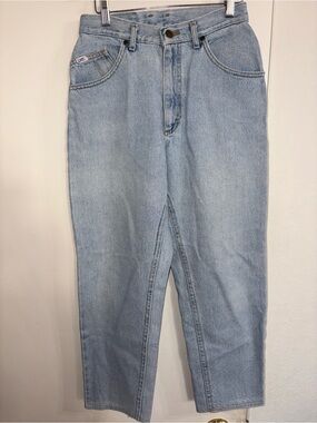 Lee vintage high-waist jeans feature a classic light-wash blue 11P